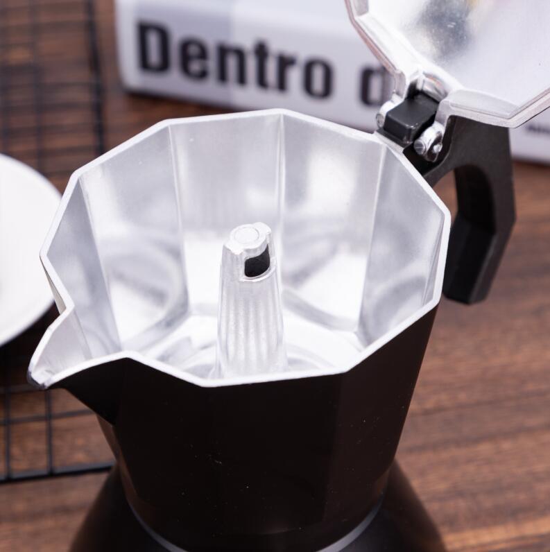 Il NERO Assoluto (Absolute Black) Moka Coffe Pot